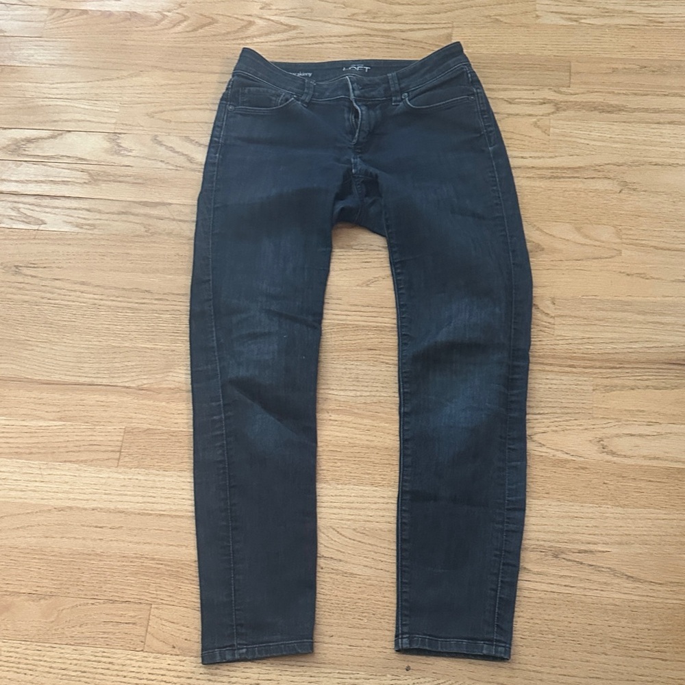 LOFT Curvy Skinny Dark Blue Jeans